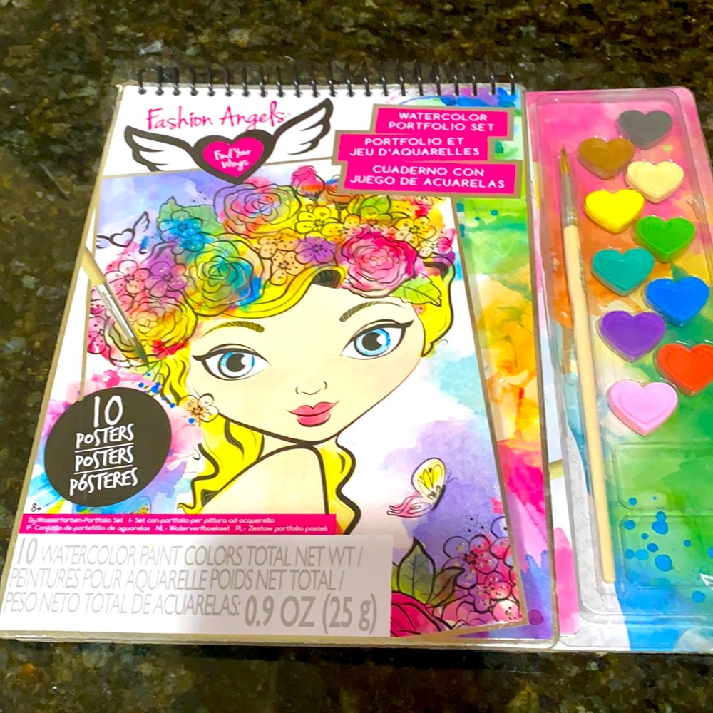 Watercolor Portfolio Set by Fashion Angels